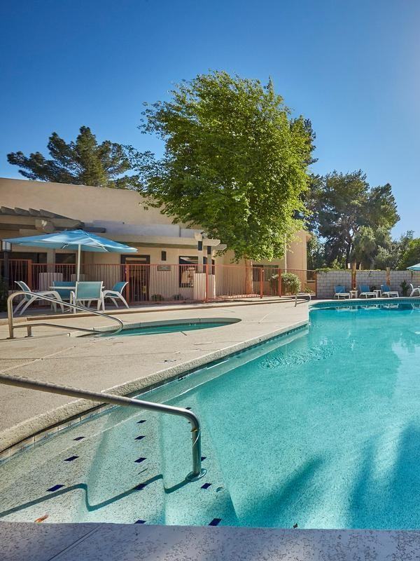 8310 W McDonald Dr - Photo 3 of 46