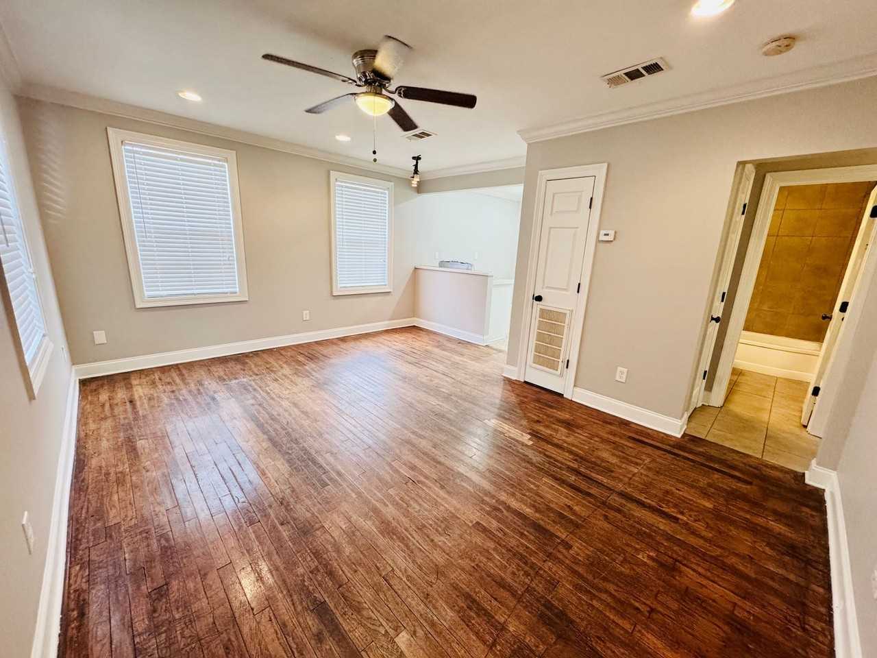 3628 Chippewa St - Photo 2 of 18