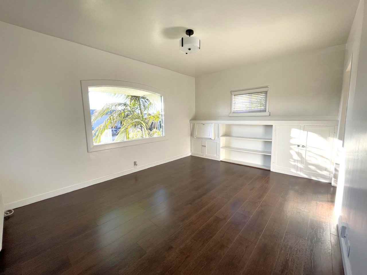 3971 Hamilton St - Photo 3 of 8