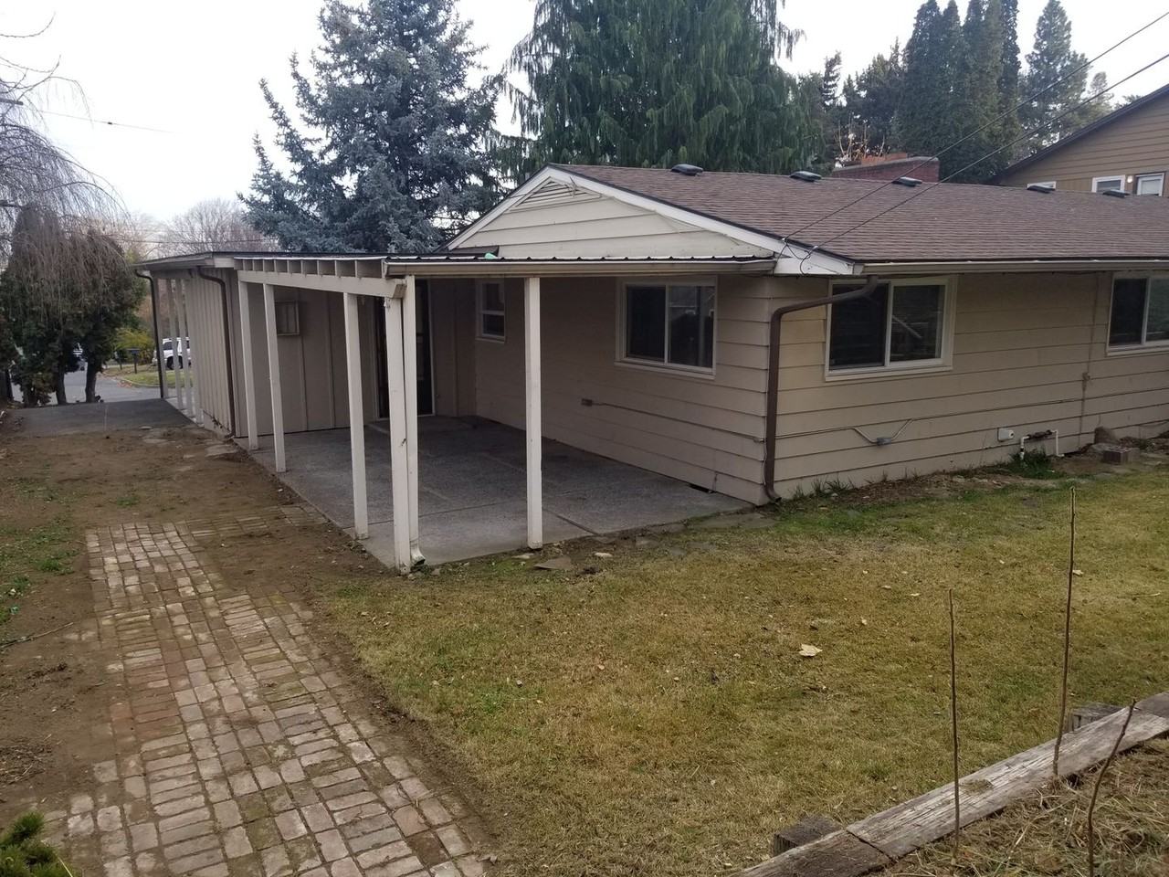 702 S 20th Ave - Photo 3 of 17