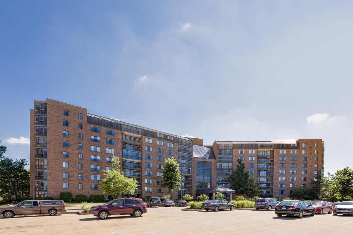 Four Seasons 3 - Photo 3 of 19