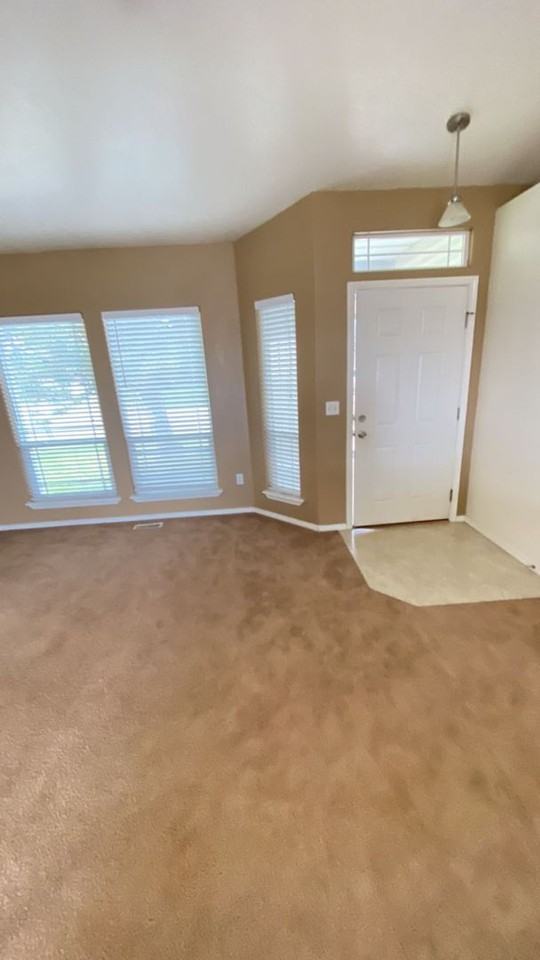 16702 Sadie Ave - Photo 2 of 20