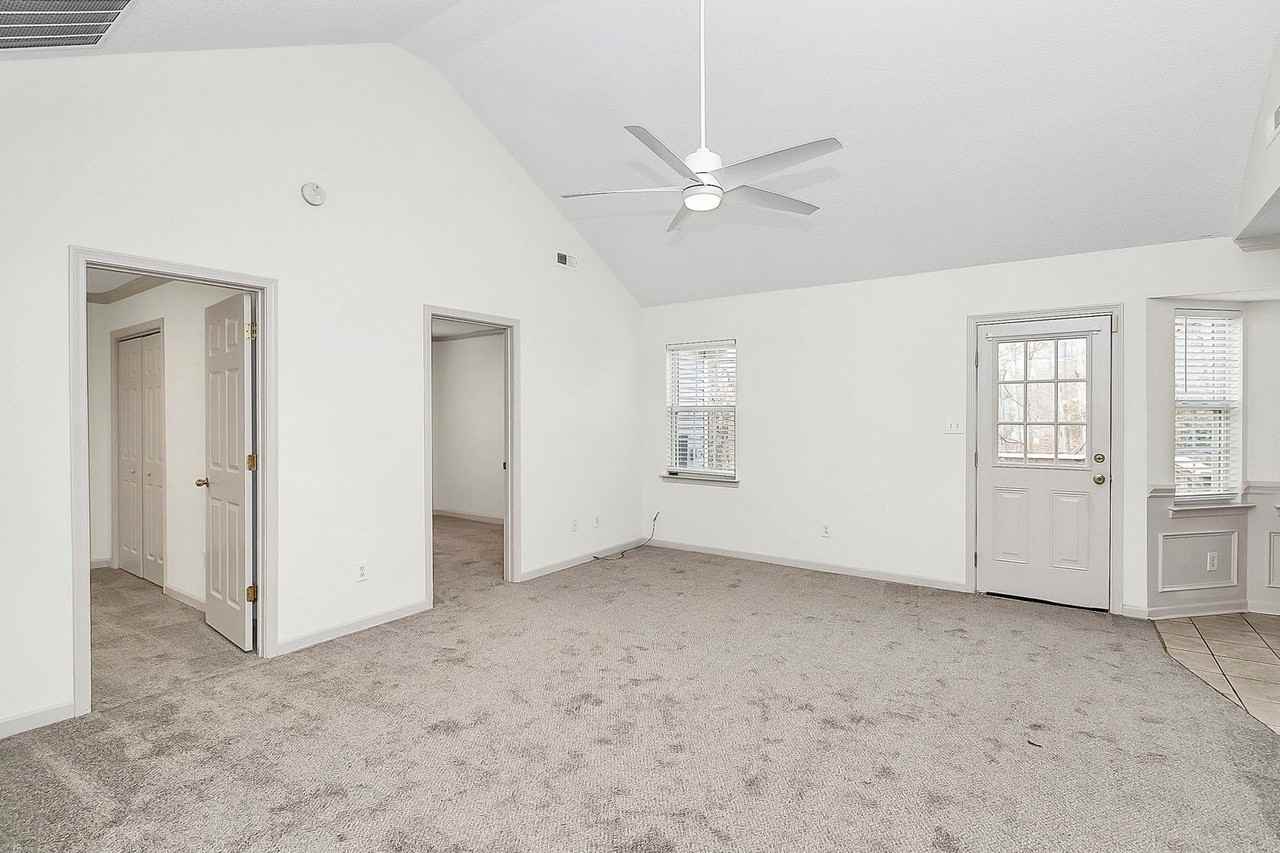 5923 Running Deer Rd - Photo 6 of 16