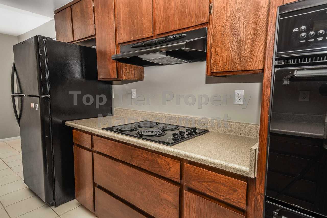 117 Northcreek Cir - Photo 6 of 16
