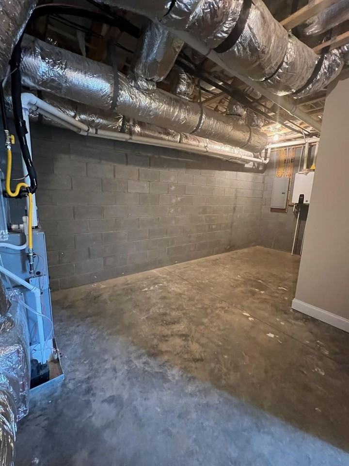 220 Oak Meadow Ln - Photo 2 of 17