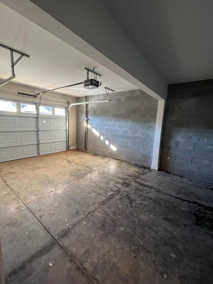 220 Oak Meadow Ln - Photo 6 of 17