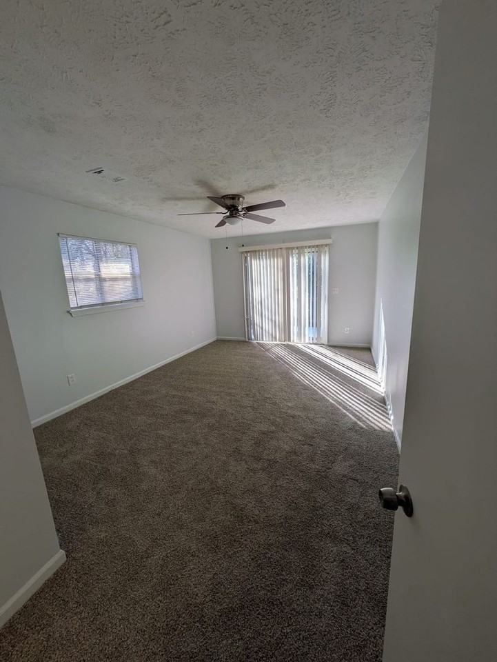656 Roy Huie Rd - Photo 4 of 12