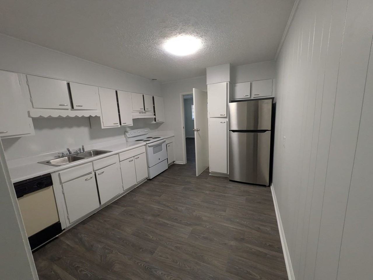 656 Roy Huie Rd - Photo 5 of 12
