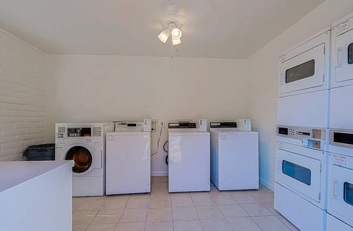 16621 N 25th St - Photo 6 of 26