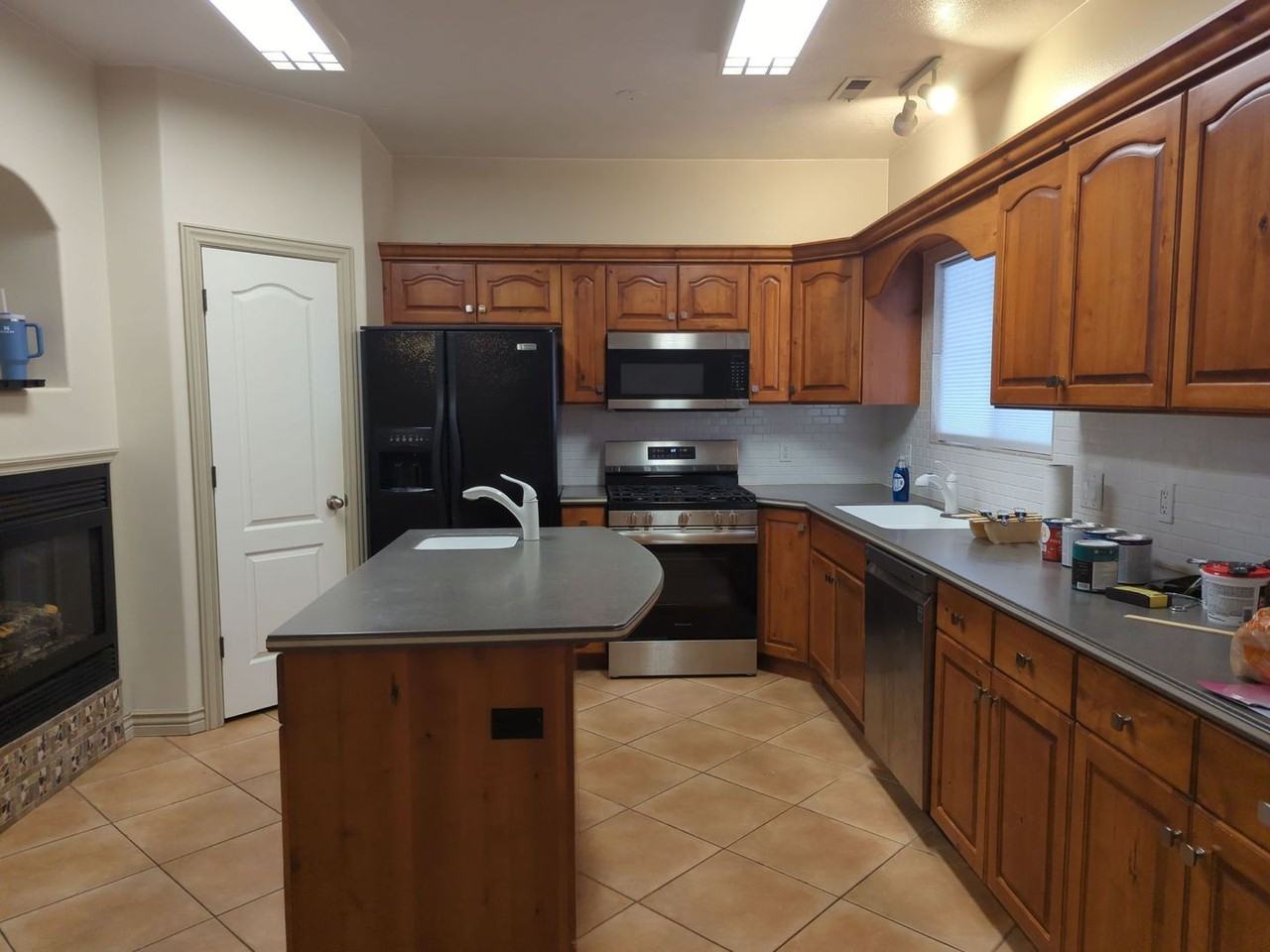 92 N 1250 W - Photo 2 of 15