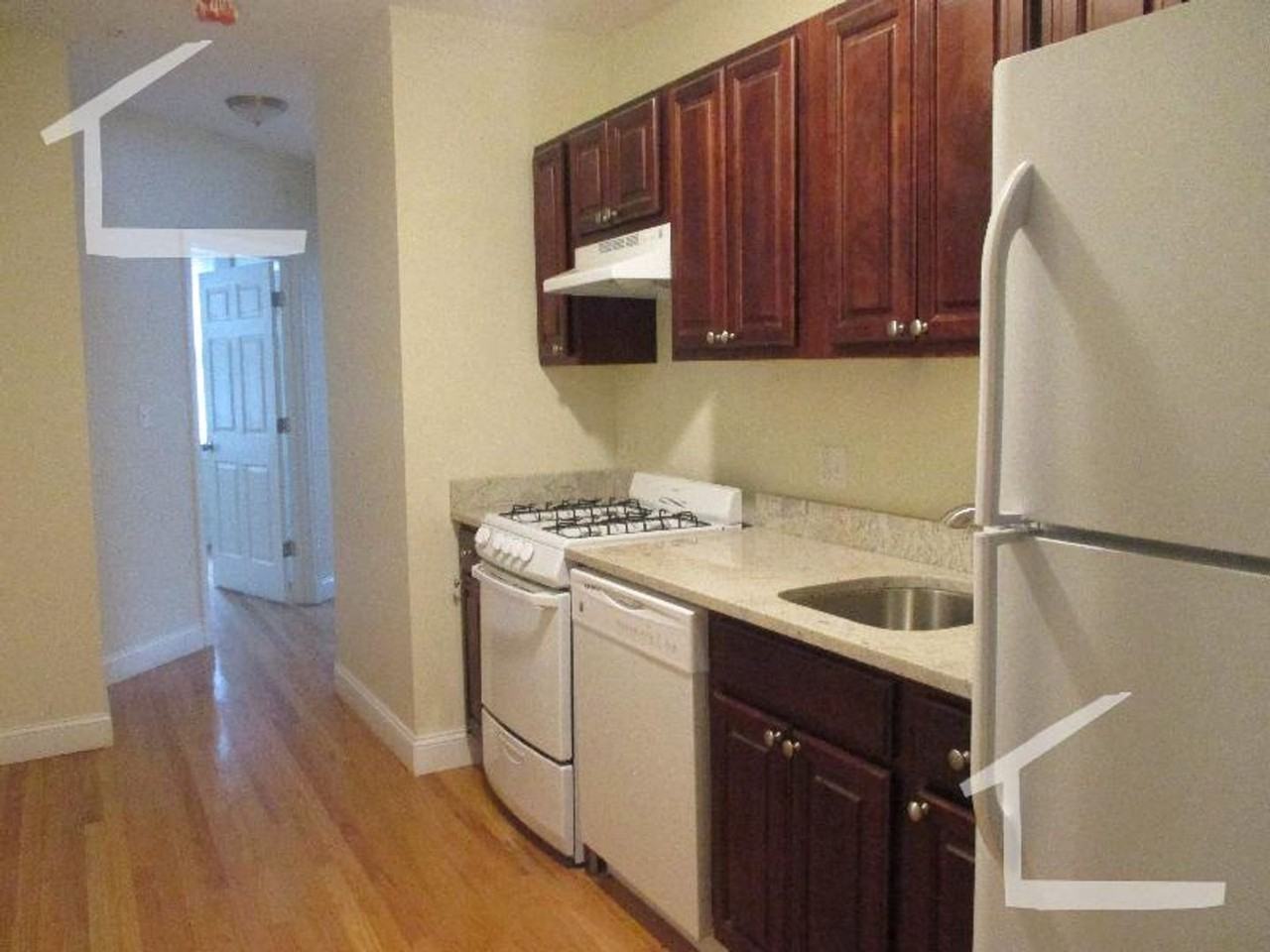 81 Fenway - Photo 2 of 18