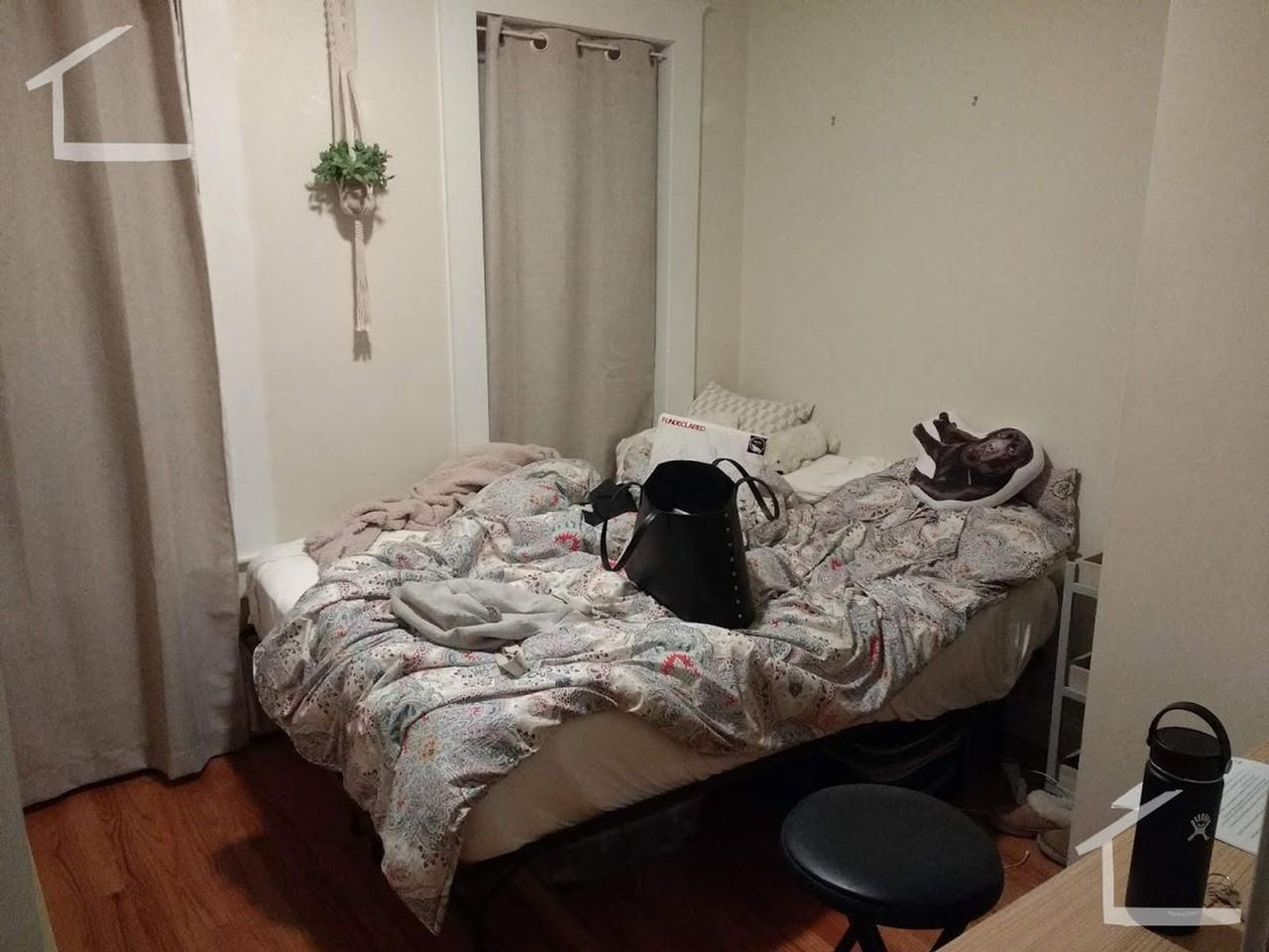 81 Fenway - Photo 7 of 18