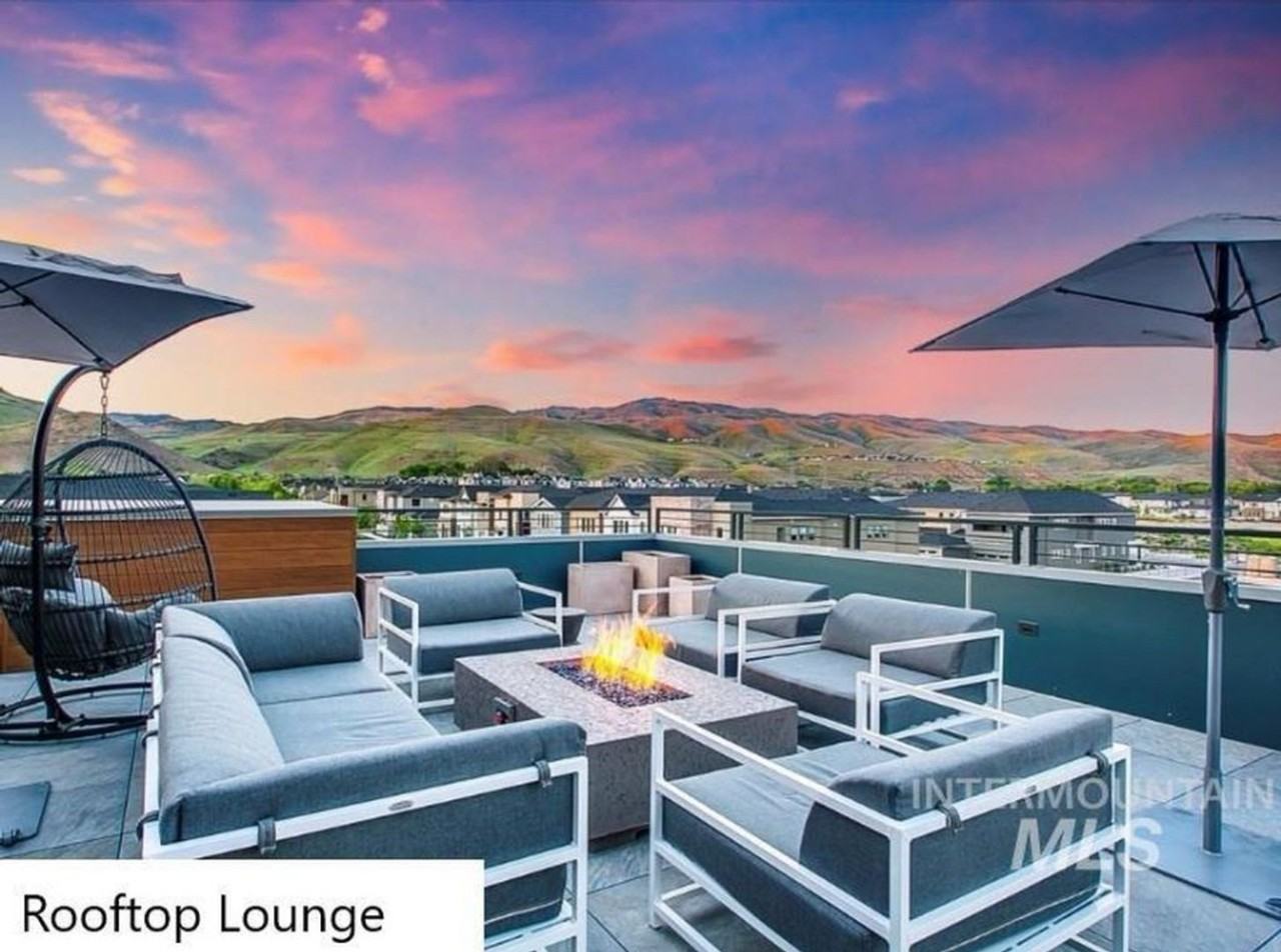 3850 E Haystack St - Photo 6 of 50