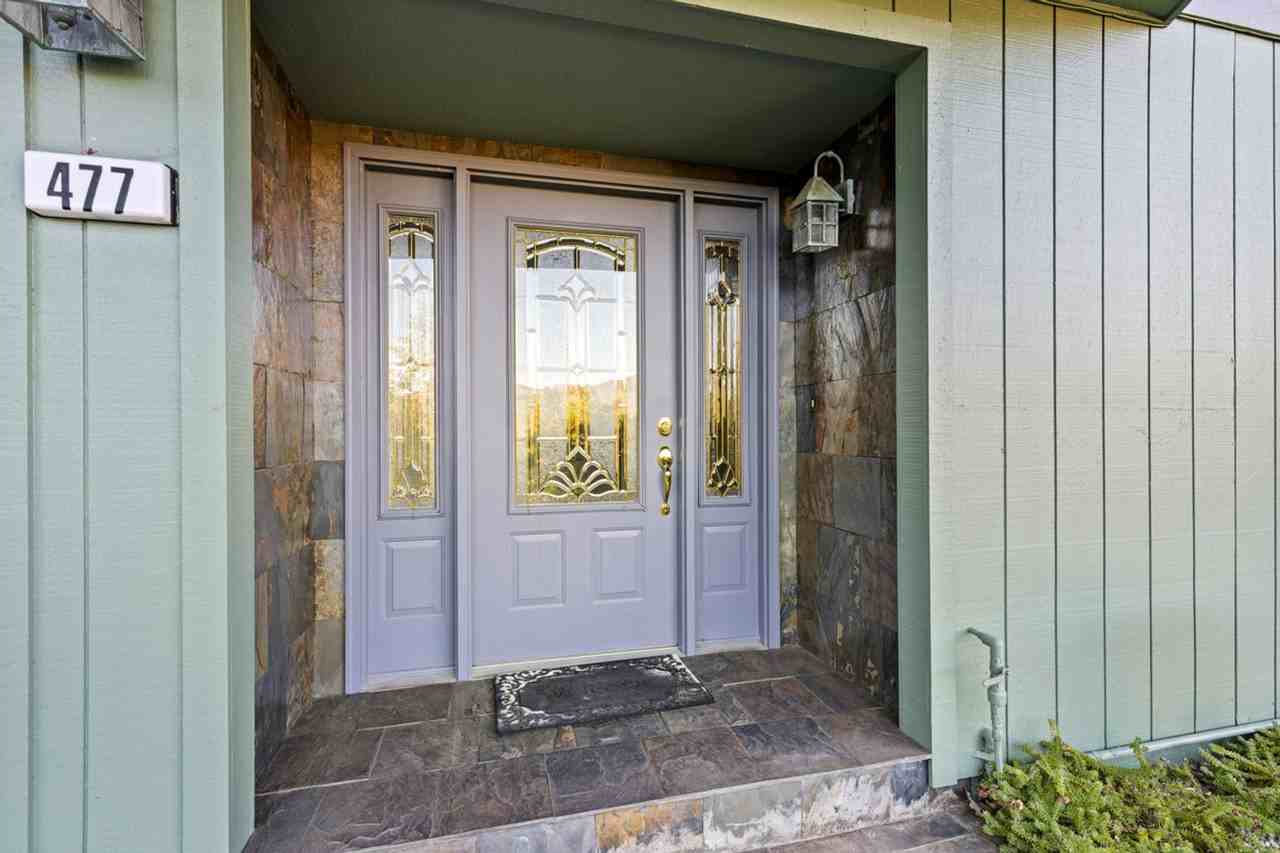 477 Hillsdale Dr - Photo 3 of 45