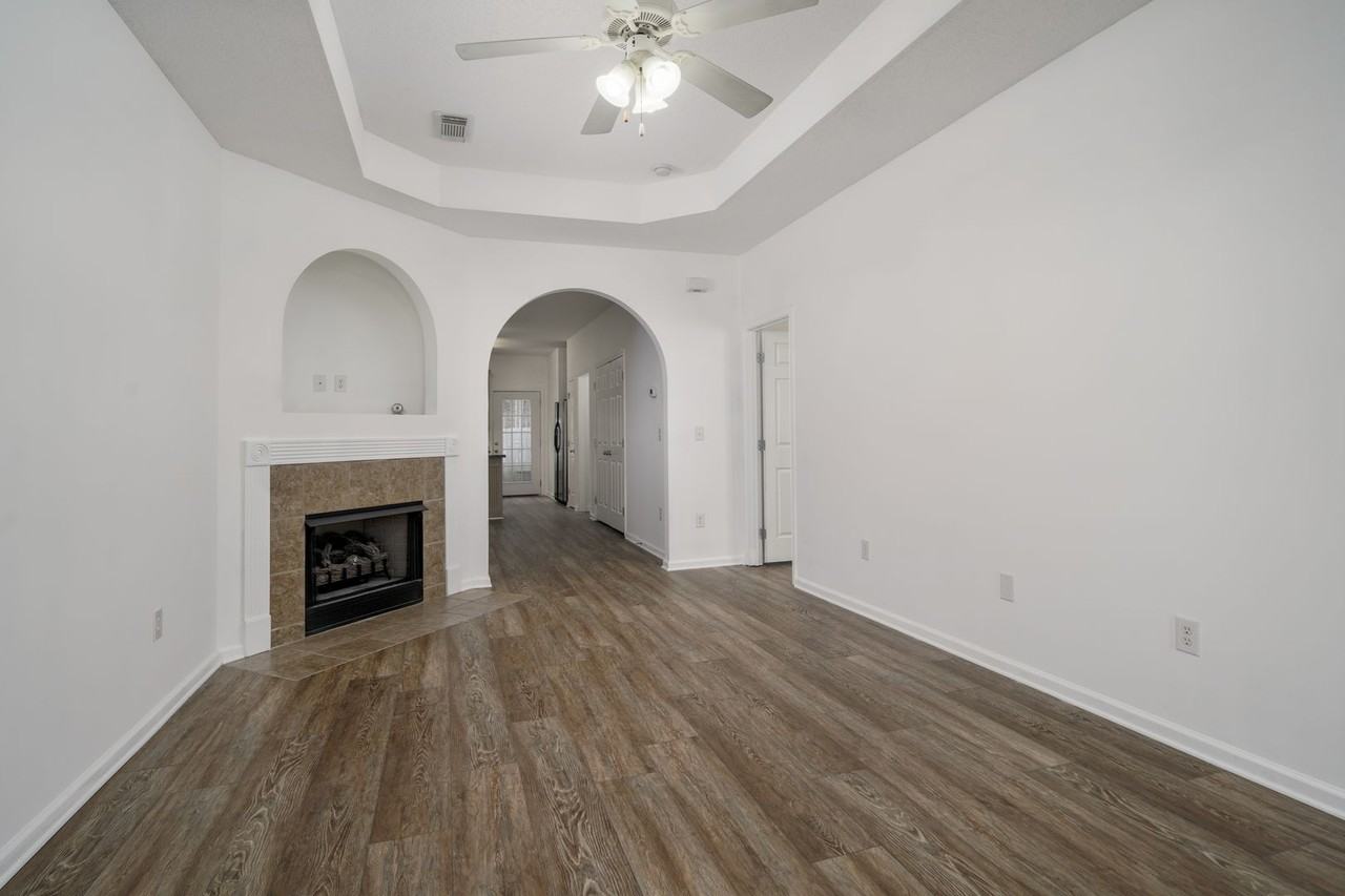 6615 Covington Villas Dr - Photo 5 of 29