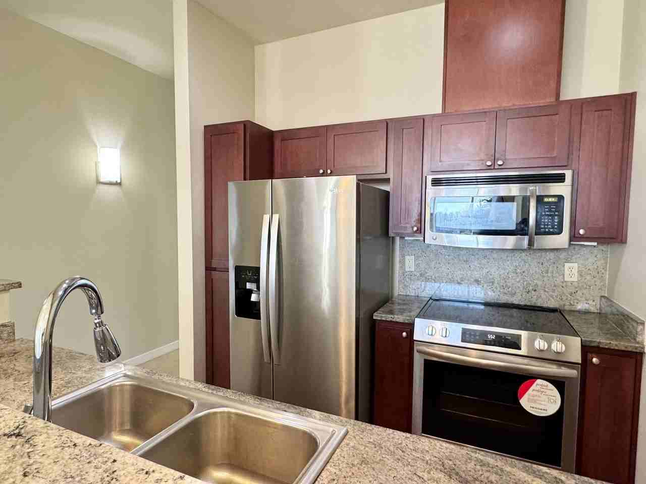 2222 152nd Ave Ne #202 - Photo 5 of 22