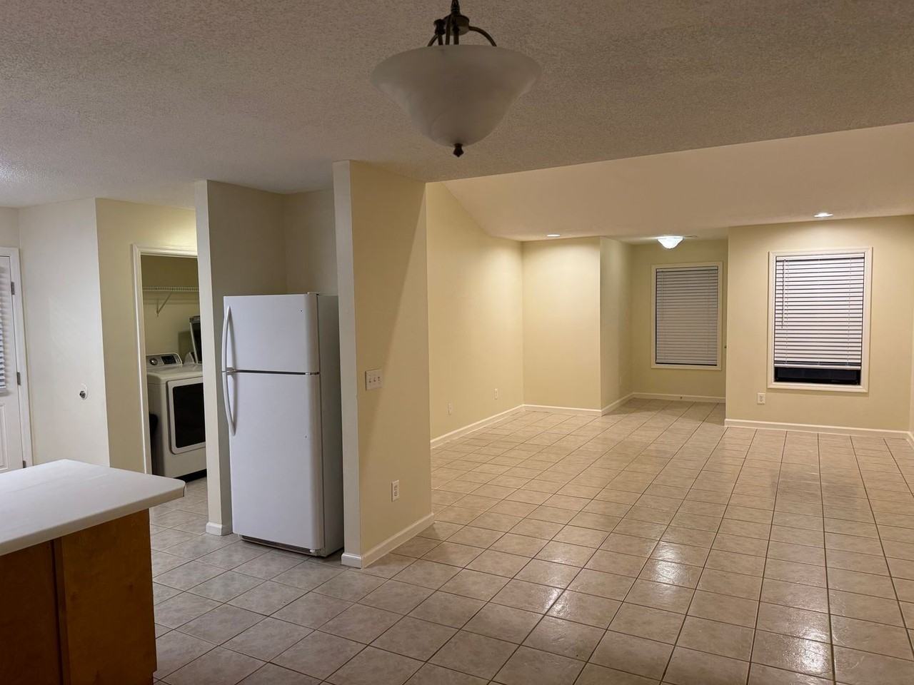 1171 Northwood Dr - Photo 3 of 10