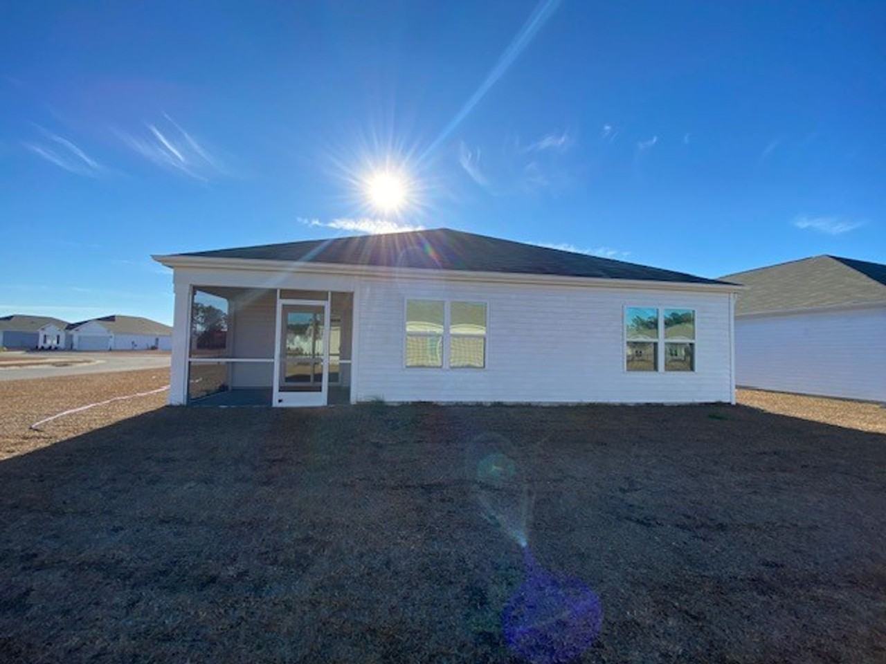 2109 Emerald Ave - Photo 3 of 50