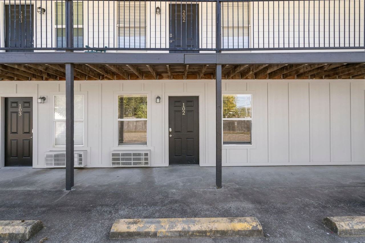 1 - The Grove on Berry - Photo 6 of 6