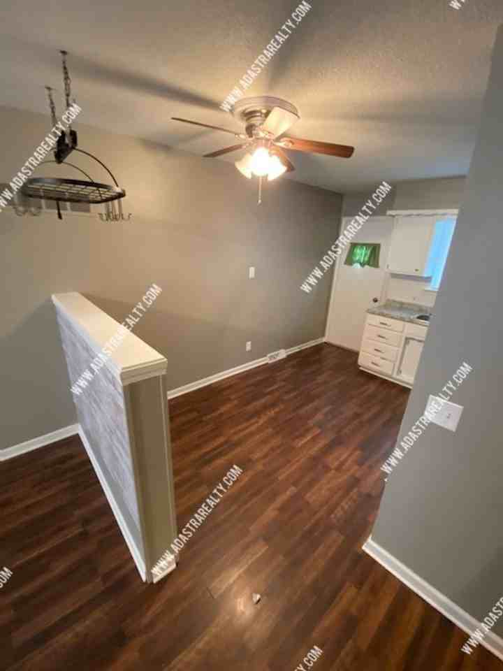 1500 E Elizabeth St - Photo 3 of 10