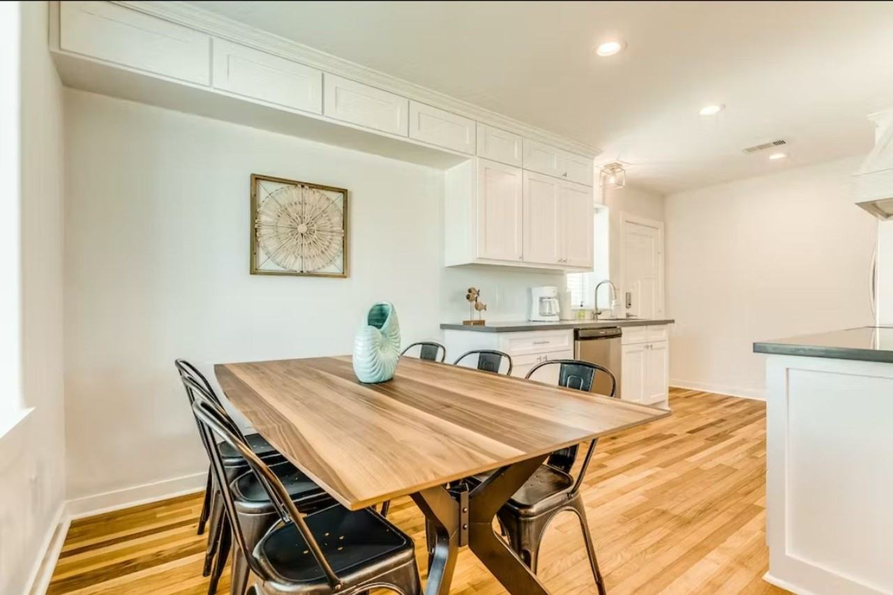 2428 Bernardo De Galvez Avenue - Photo 7 of 17