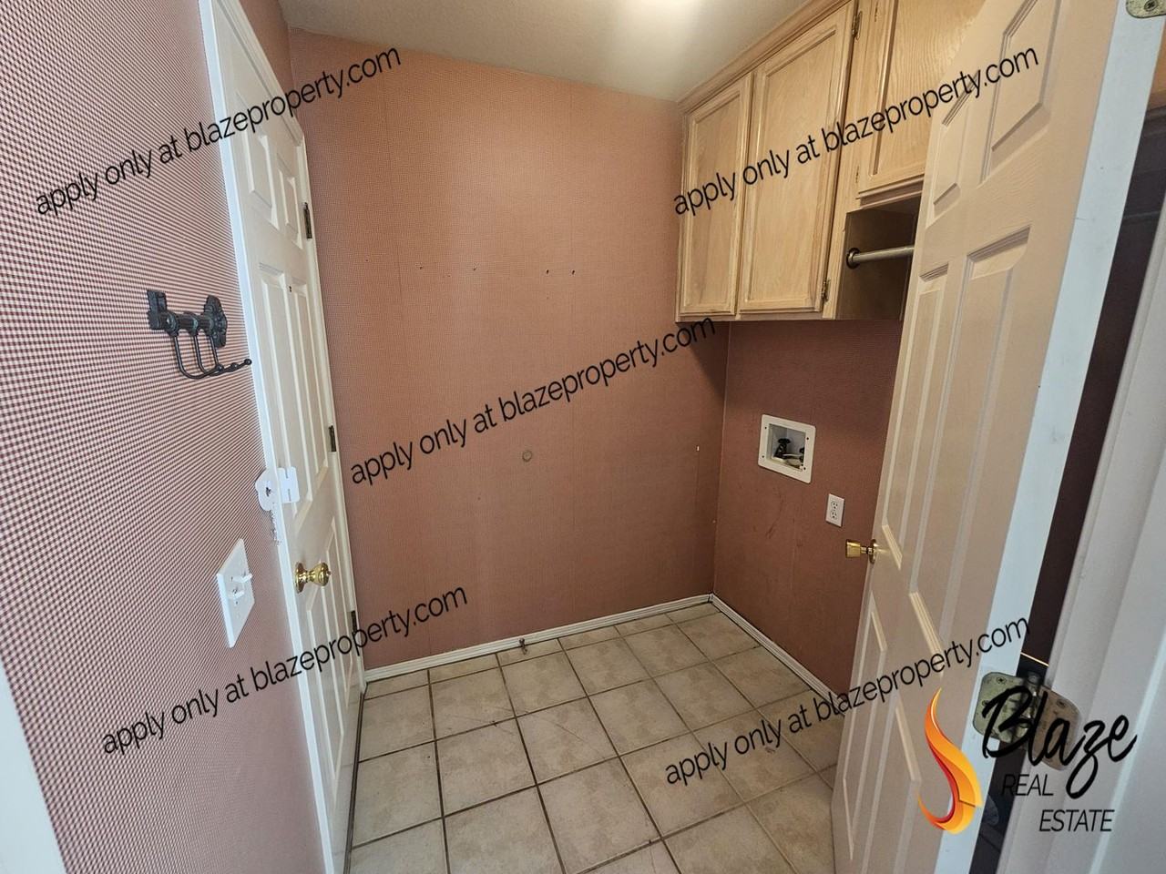 7909 Prosper Dr - Photo 4 of 21