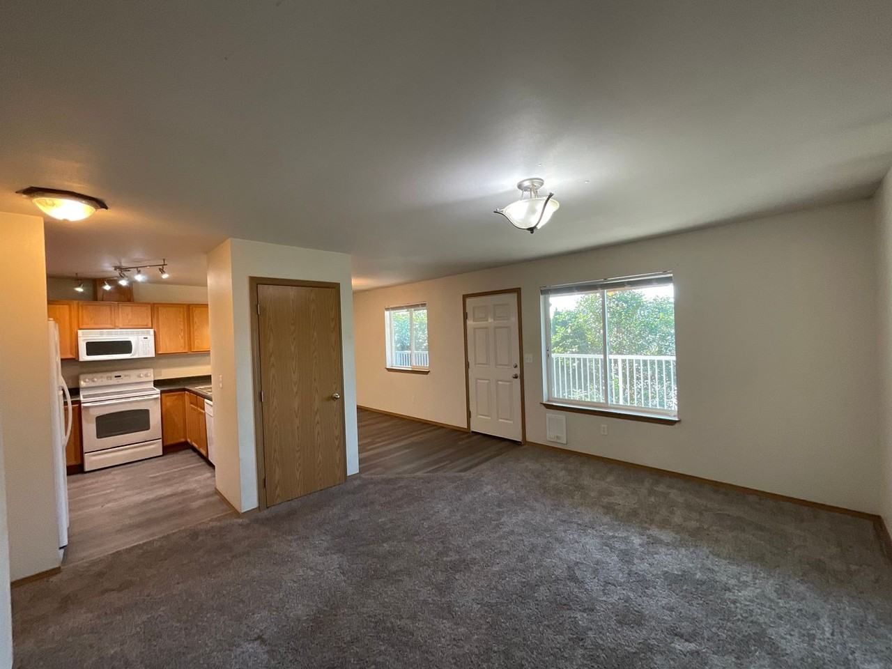 5752 Legoe Ave #202 - Photo 2 of 16