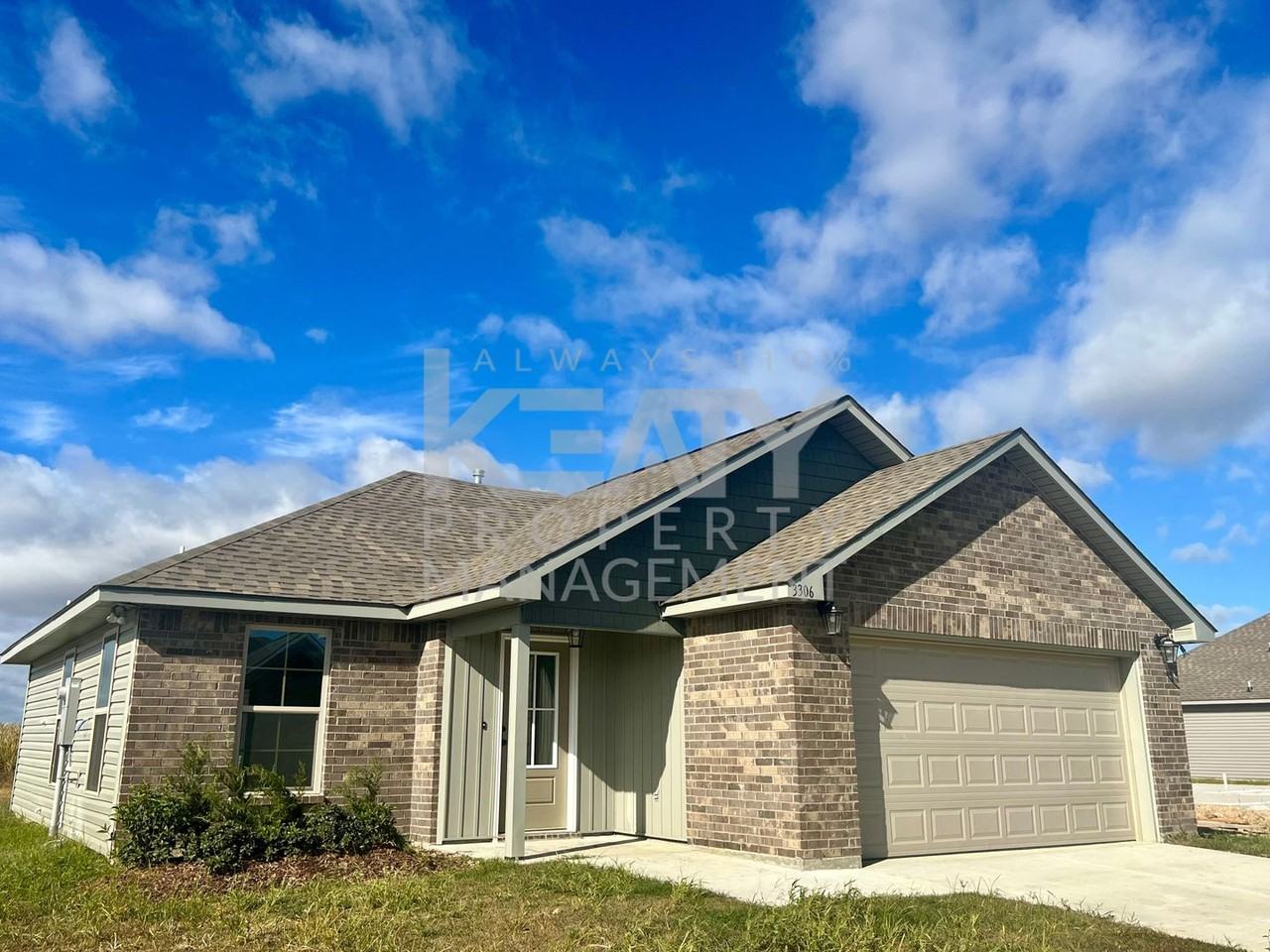 3306 Autumn Park Dr - Photo 2 of 16