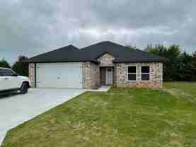 415 Cherry Ln - Photo 1 of 1