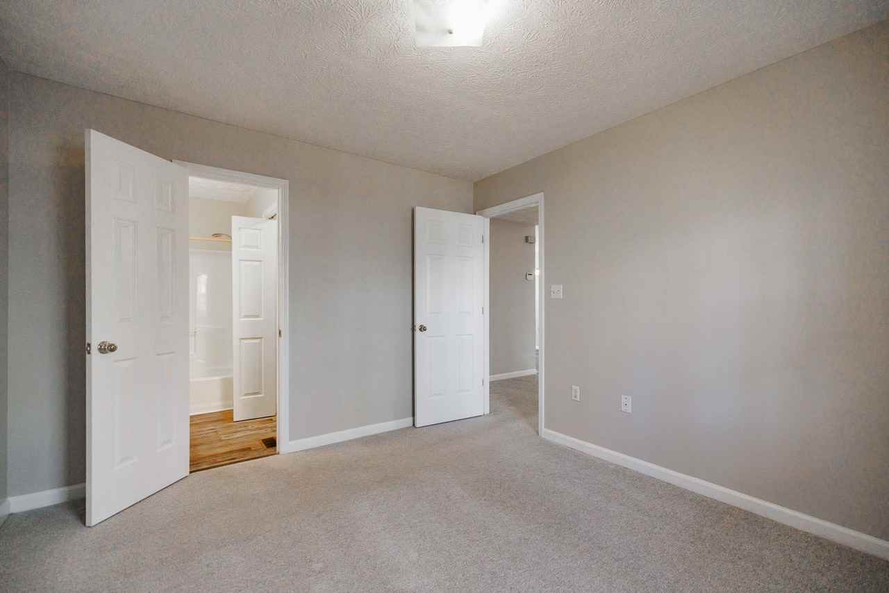 1160 Grayson Ln - Photo 6 of 21
