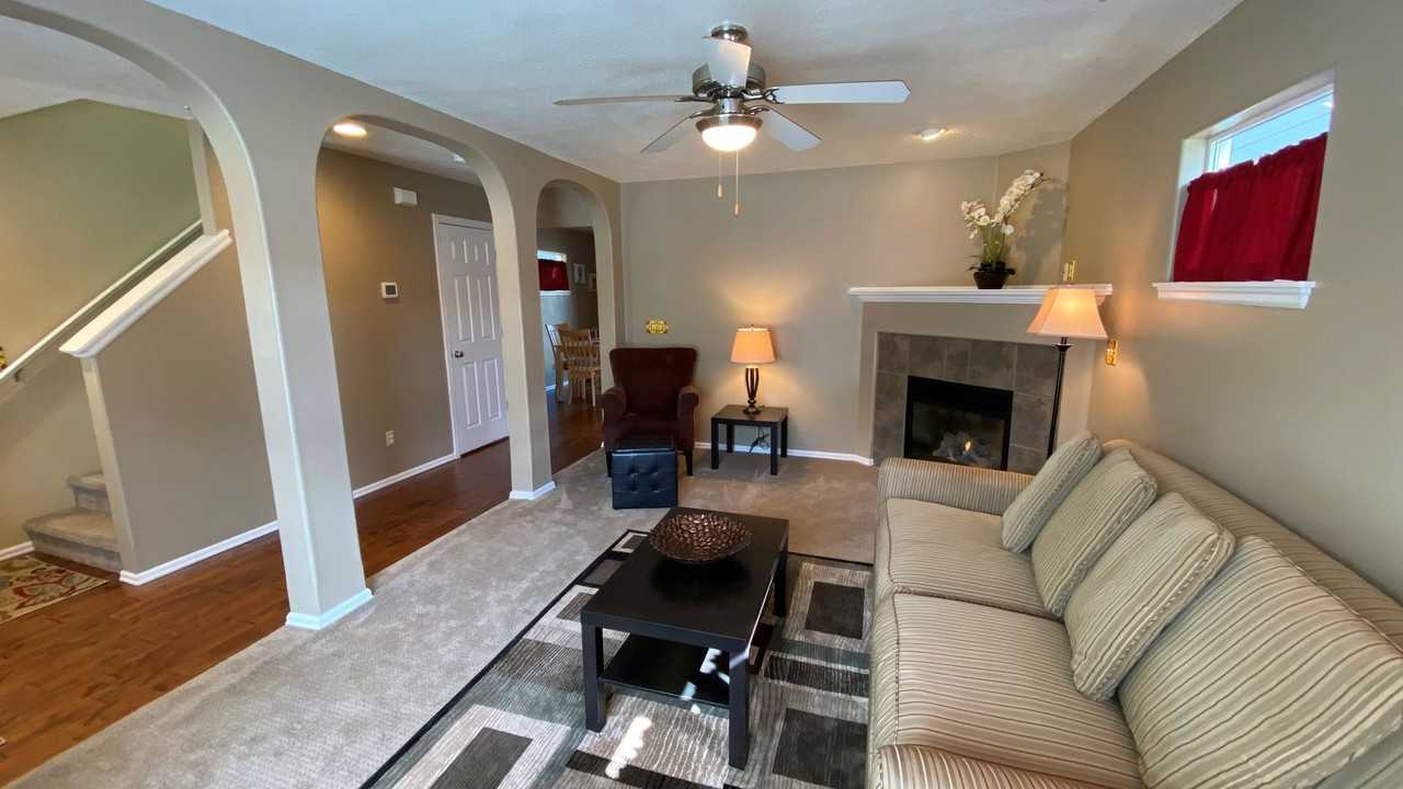 3353 Se Midvale Dr - Photo 5 of 18