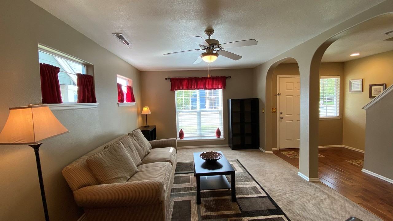 3353 Se Midvale Dr - Photo 6 of 18