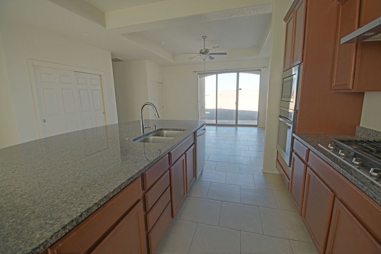 2705 Camino Plata Loop Ne - Photo 6 of 14