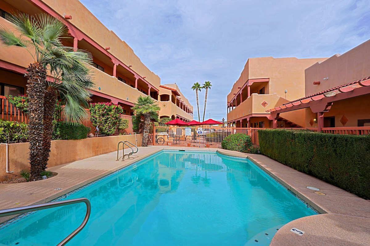 278 S Tegner St - Photo 5 of 32