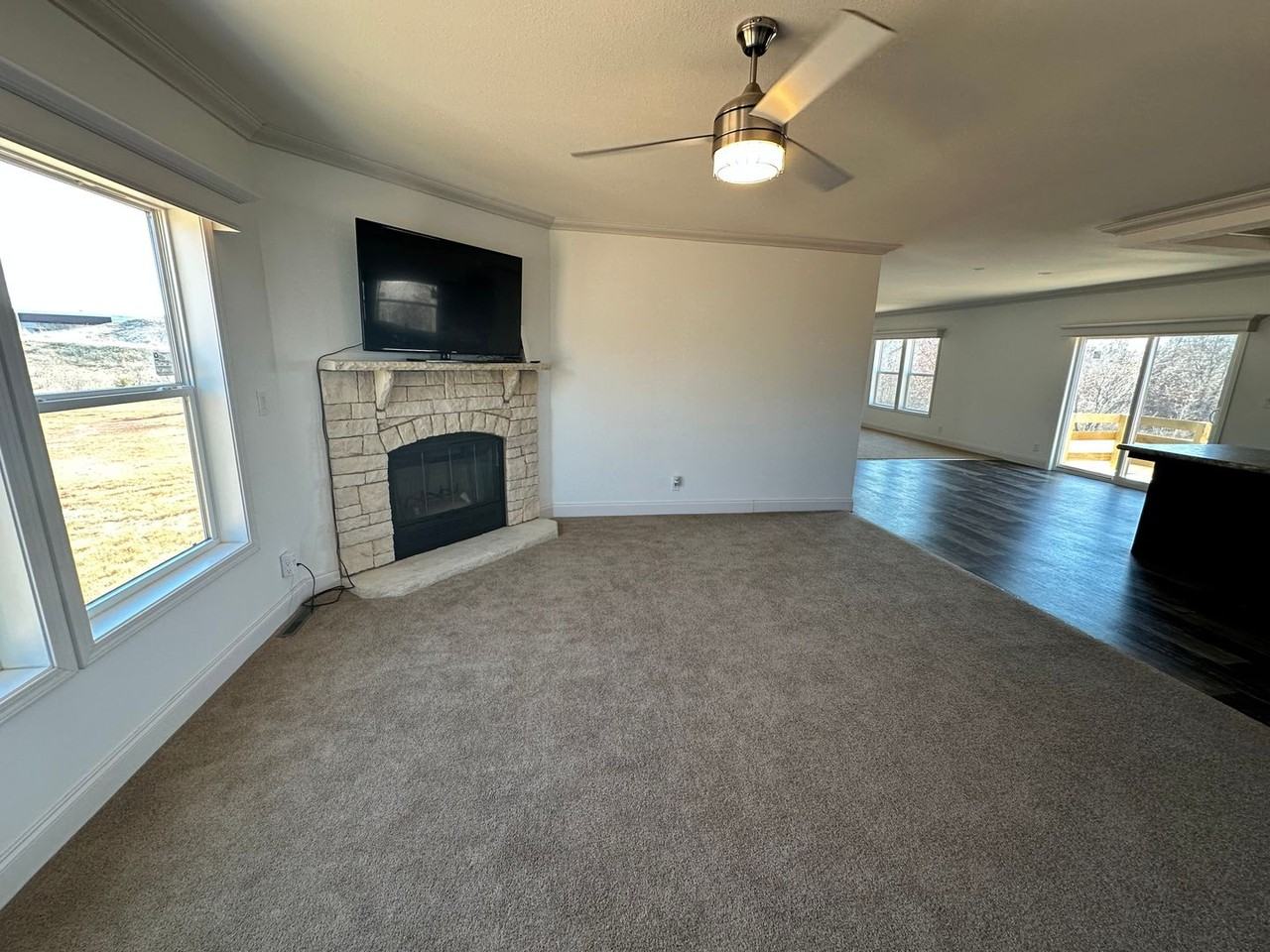 15177 N Stanfield Rd - Photo 3 of 19