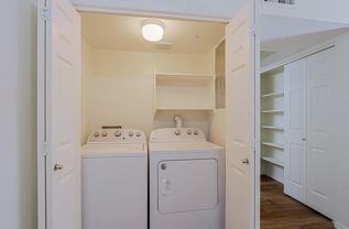 560 Penn Ln - Photo 1 of 1