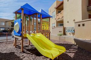 featured image of 560 Penn Ln