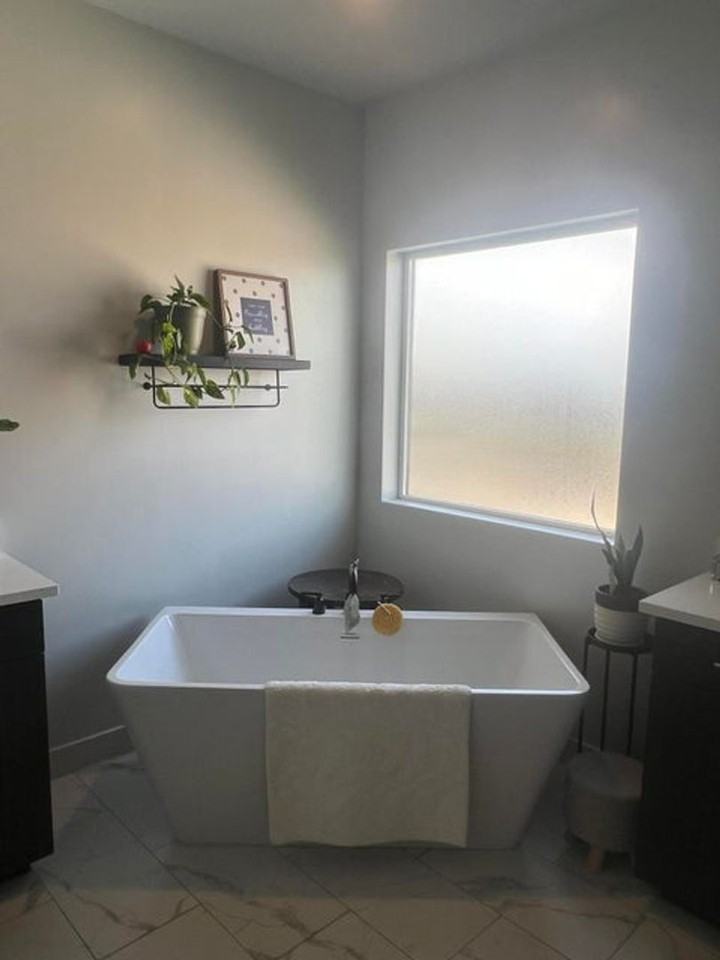 2148 E Mountain Trl - Photo 3 of 29