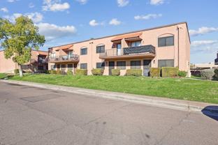 890 N Poppy St - Photo 1 of 1