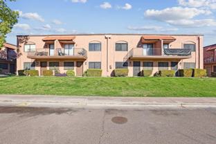 890 N Poppy St - Photo 1 of 1