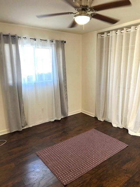 210 N Santa Fe St - Photo 5 of 7