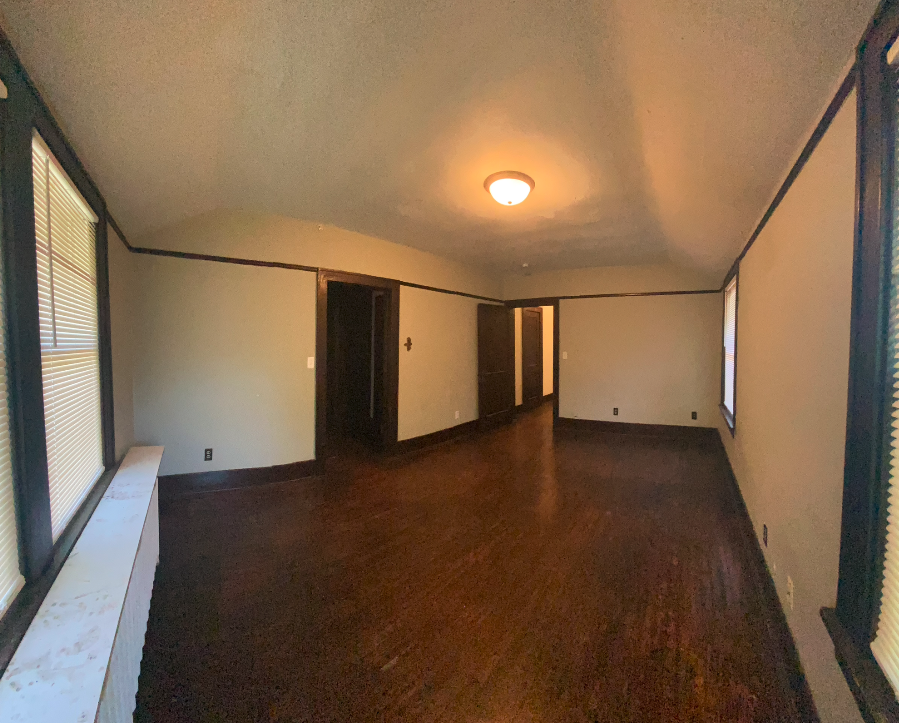 1339 11th Ave N - Photo 2 of 39