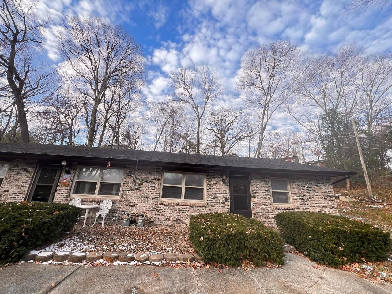 834 Clinic Rd - Photo 2 of 7