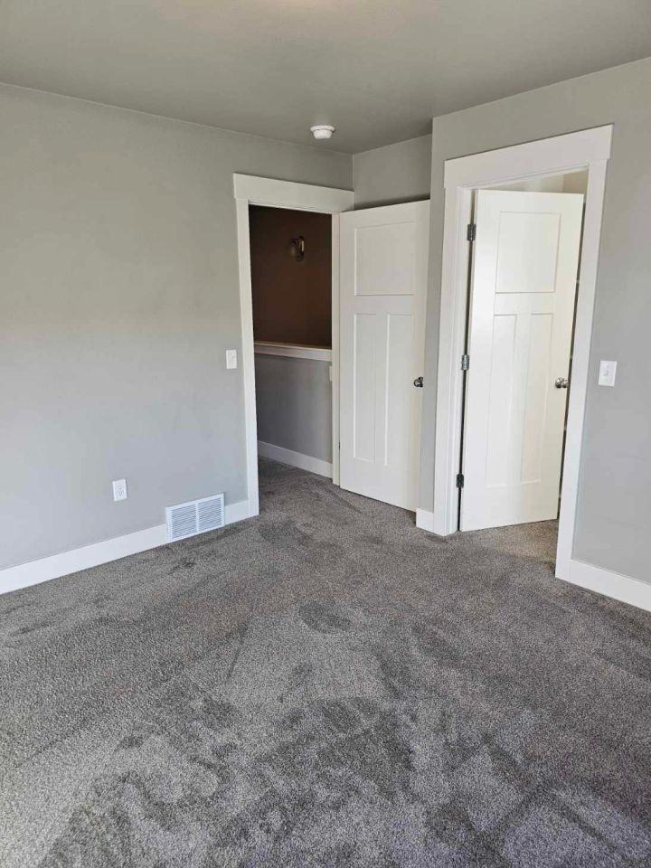 1874 Songbird Dr - Photo 3 of 6