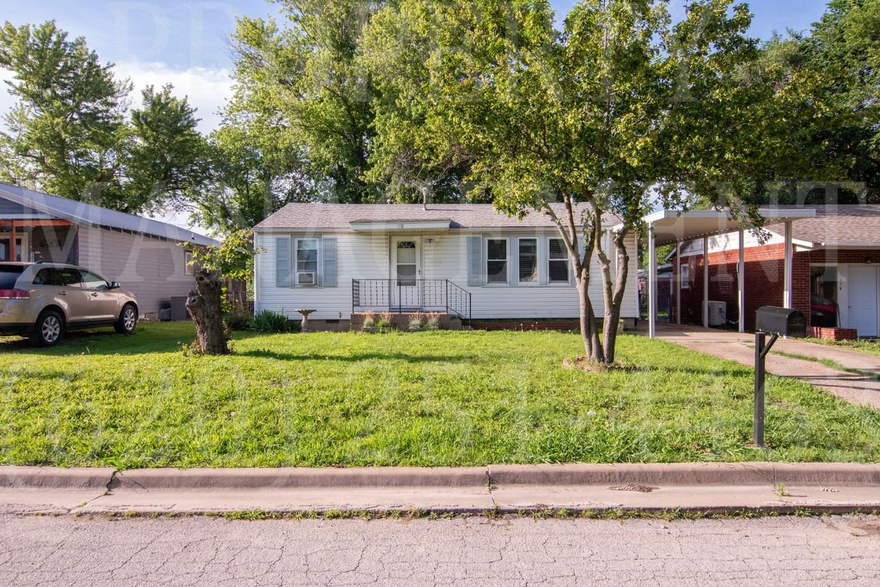 118 W Jackson St - Photo 6 of 24