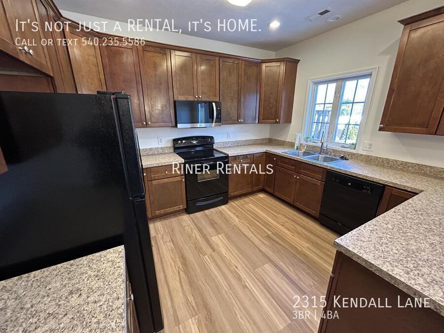 2315 Kendal Lane - Photo 7 of 17