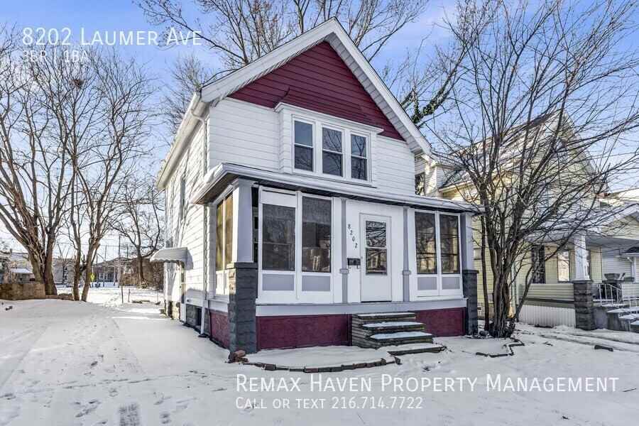 8202 Laumer Ave - Photo 2 of 26