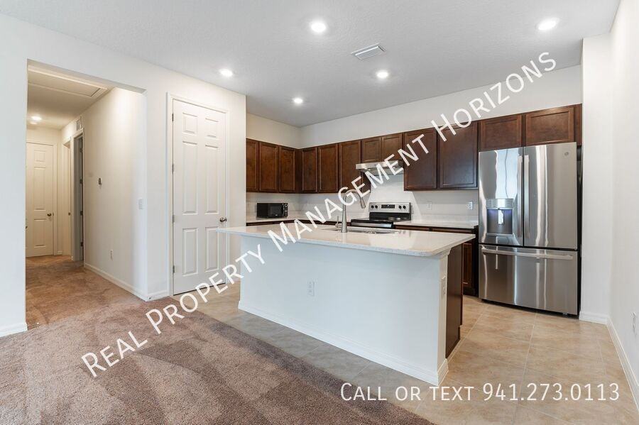 2632 89th Street Cir E - Photo 6 of 25