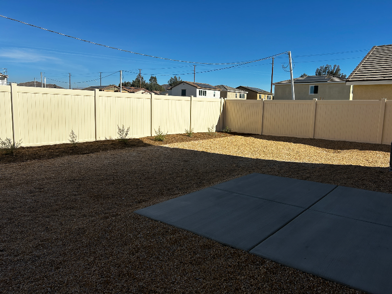 30812 Malibu Dr - Photo 2 of 15