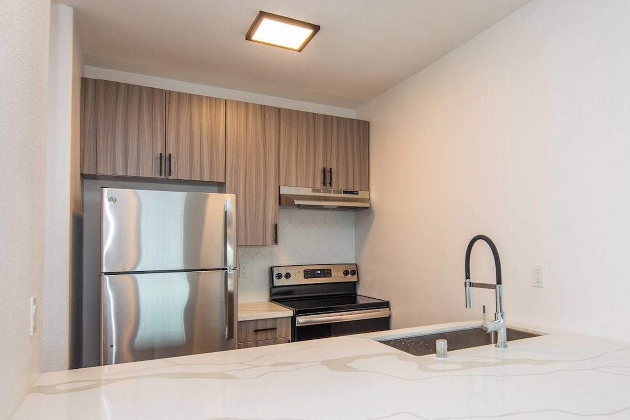 Beautiful Barracuda building in Hillcrest! - Photo 4 of 47